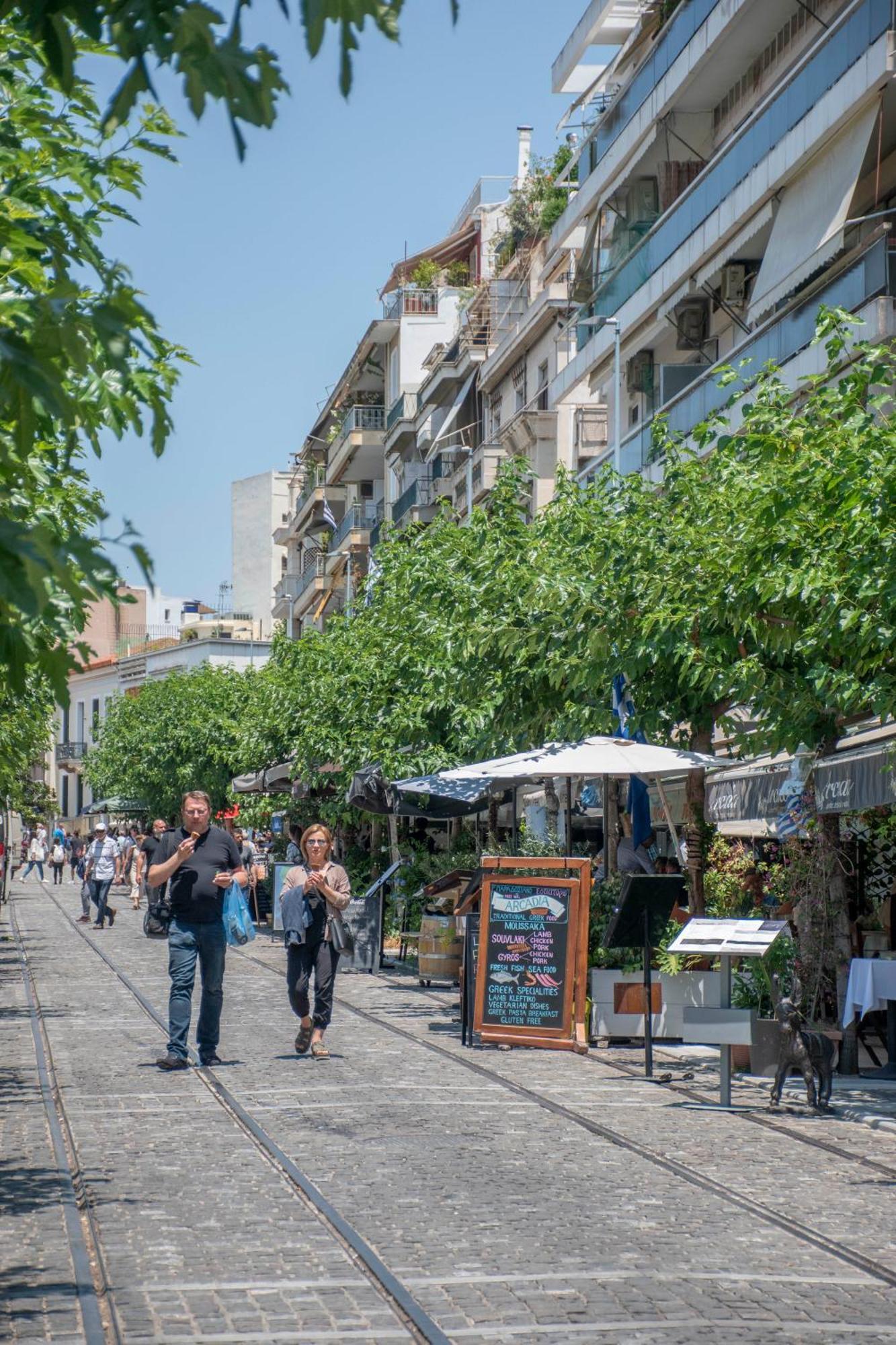 Luxury Apartment In The Heart Of The City - 1Br Athens Exterior photo